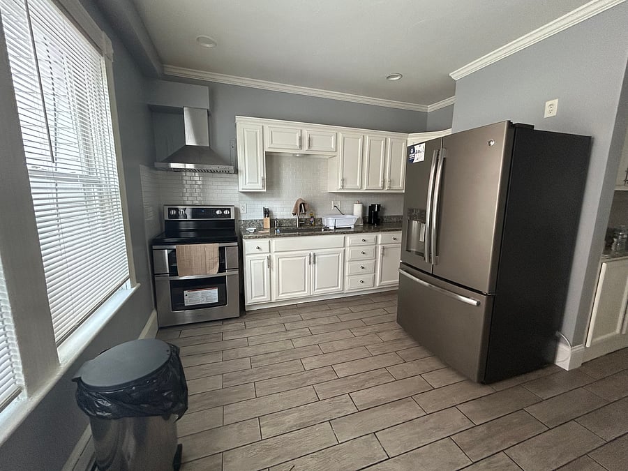 Furnished Finder property 1035628_1 photo 3