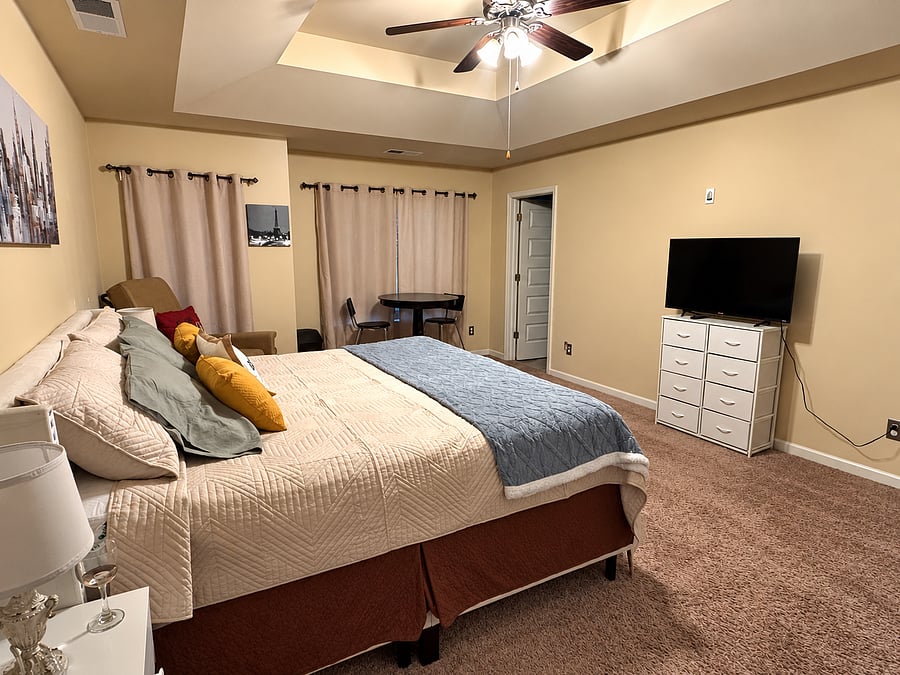 Furnished Finder property 1035635_1 photo 11