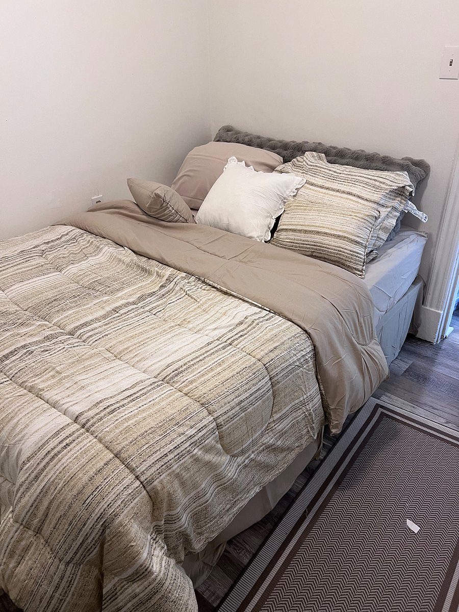 Furnished Finder property 1035640_1 photo 3