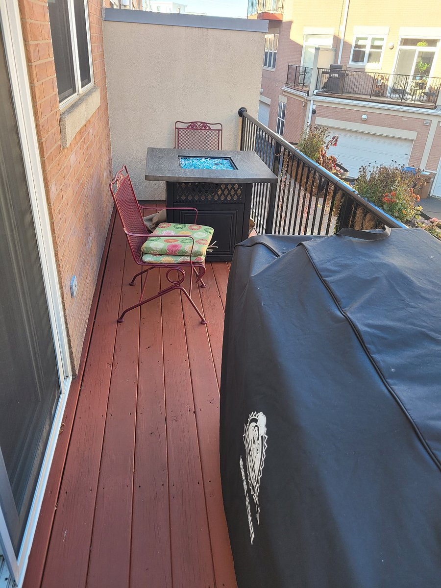 Balcony off kitchen