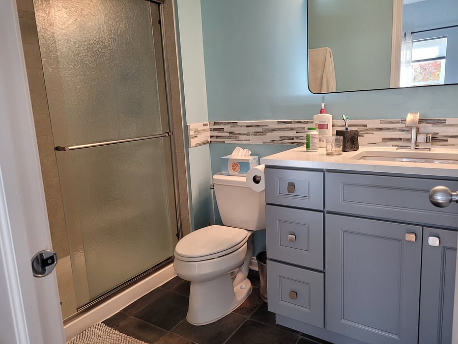 Primary ensuite bathroom