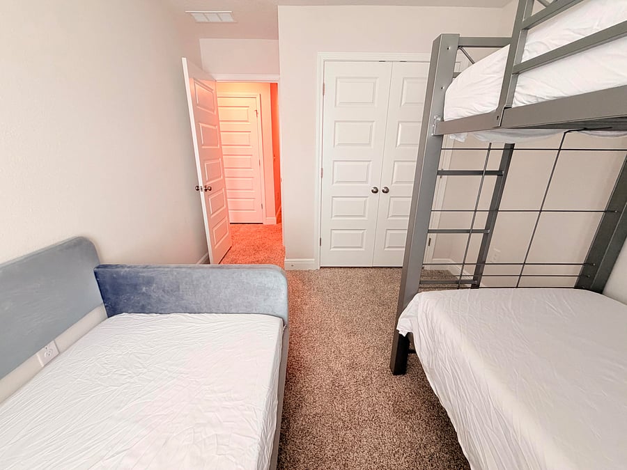 Furnished Finder property 1035664_1 photo 29