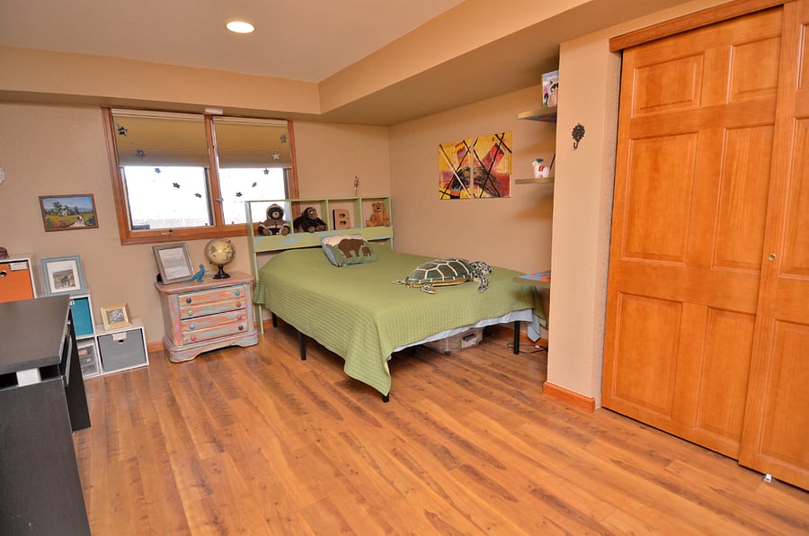 Downstairs Bedroom (no longer furnished)