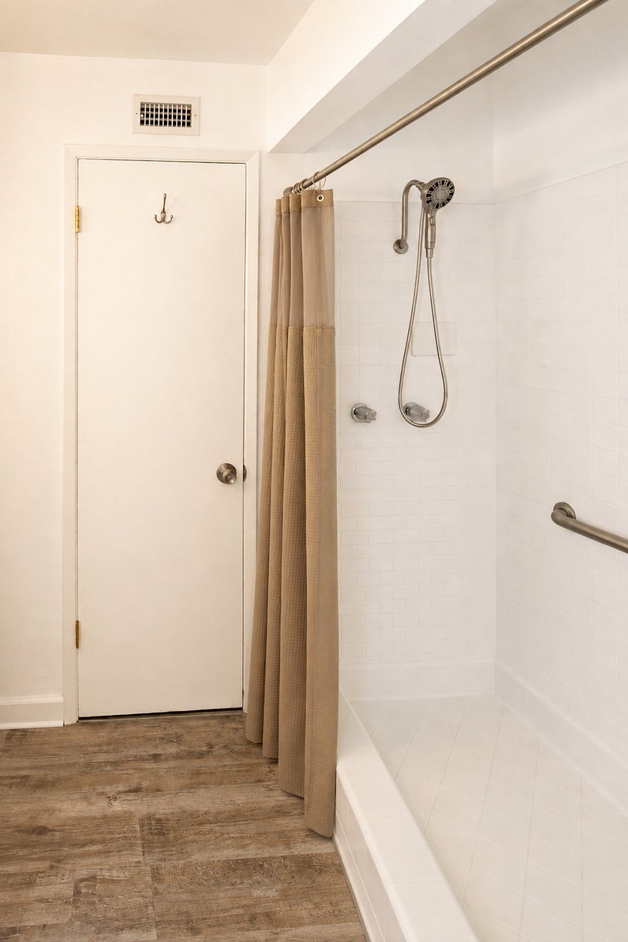 Furnished Finder property 1035673_1 photo 20