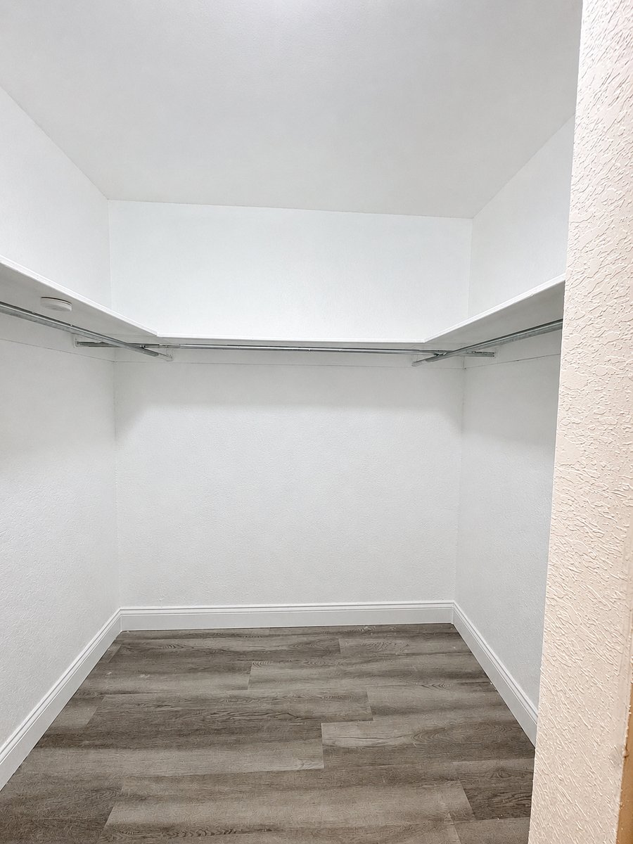 Furnished Finder property 1035683_1 photo 14