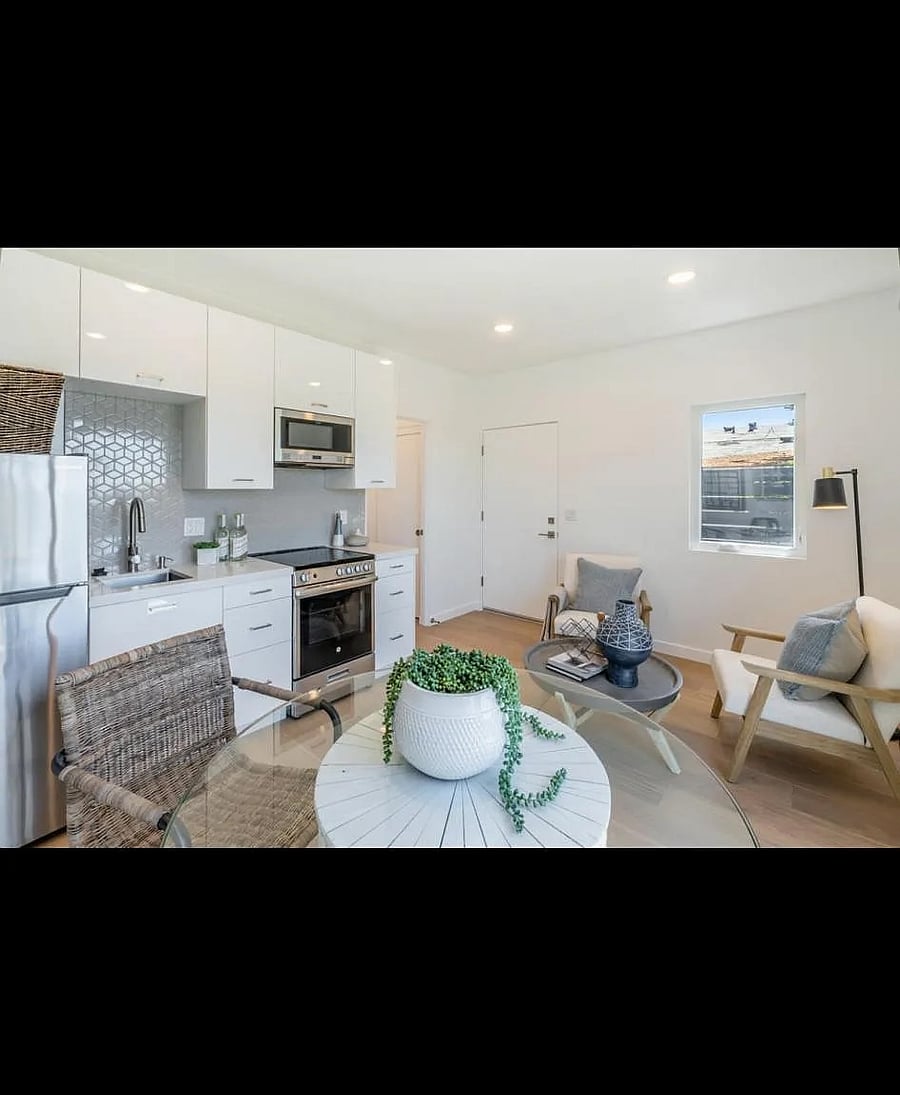 Furnished Finder property 1035684_1 photo 3
