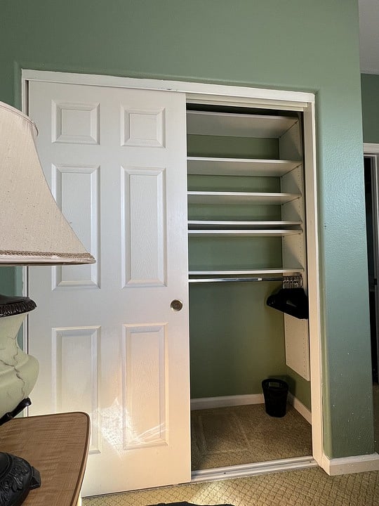 Furnished Finder property 1035687_1 photo 7