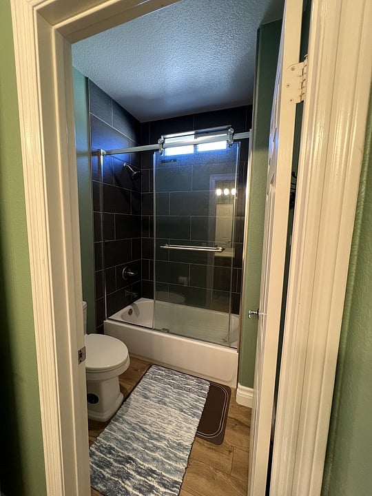 Furnished Finder property 1035687_1 photo 9