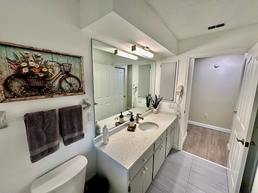 Furnished Finder property 1035693_1 photo 3