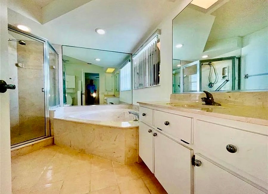 Furnished Finder property 1035693_1 photo 15