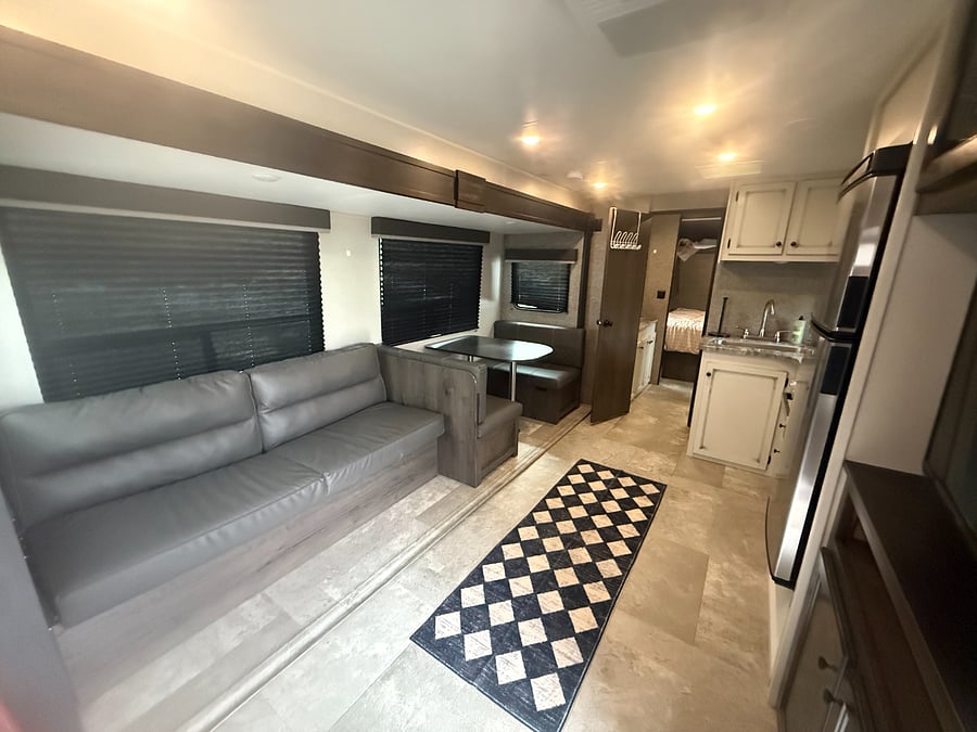 Furnished Finder property 1035695_1 photo 5