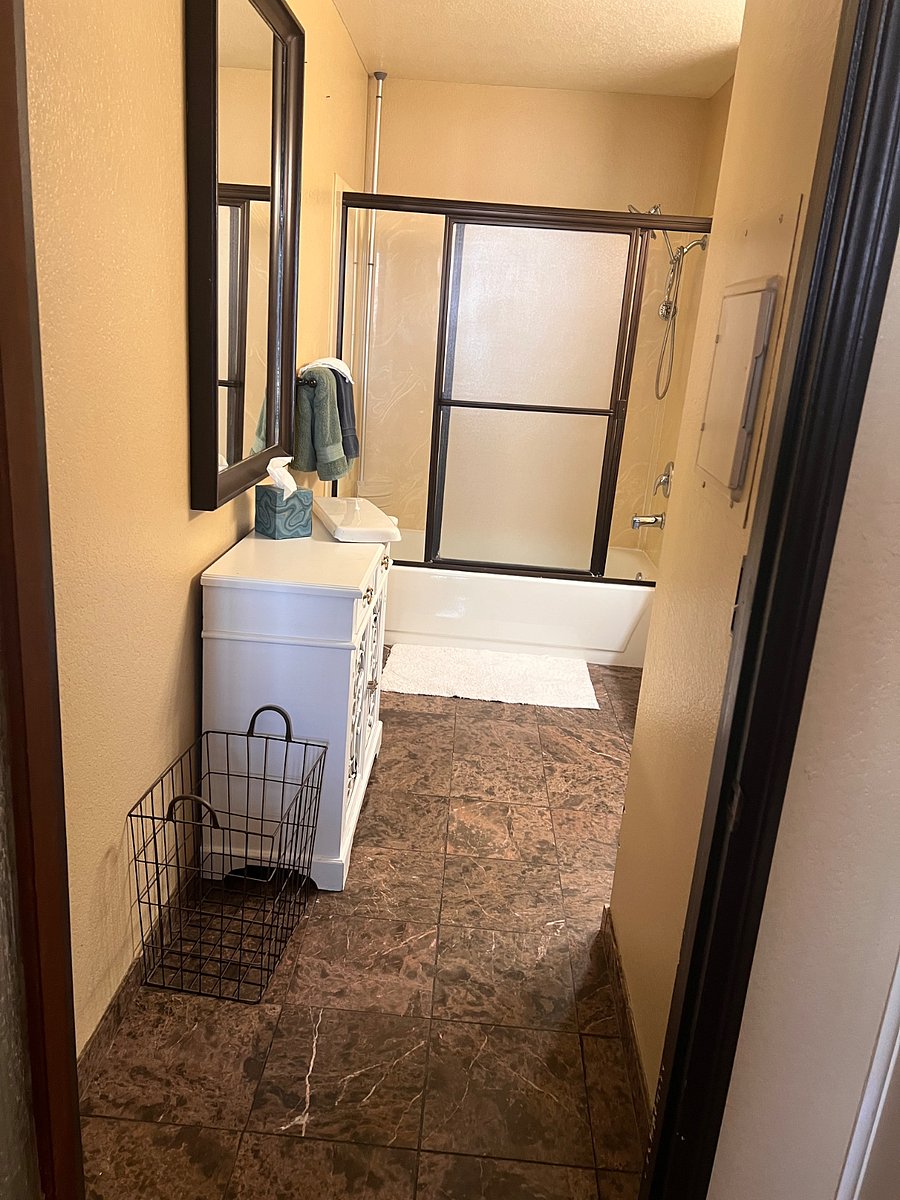 Furnished Finder property 1035696_1 photo 3