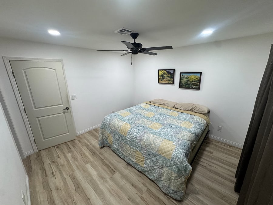 Furnished Finder property 1035698_1 photo 2