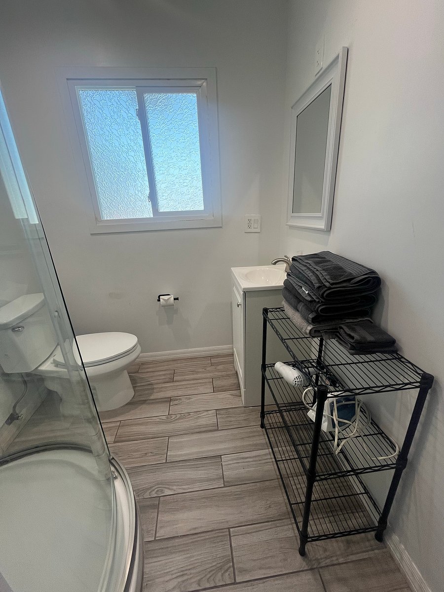 Furnished Finder property 1035707_1 photo 32