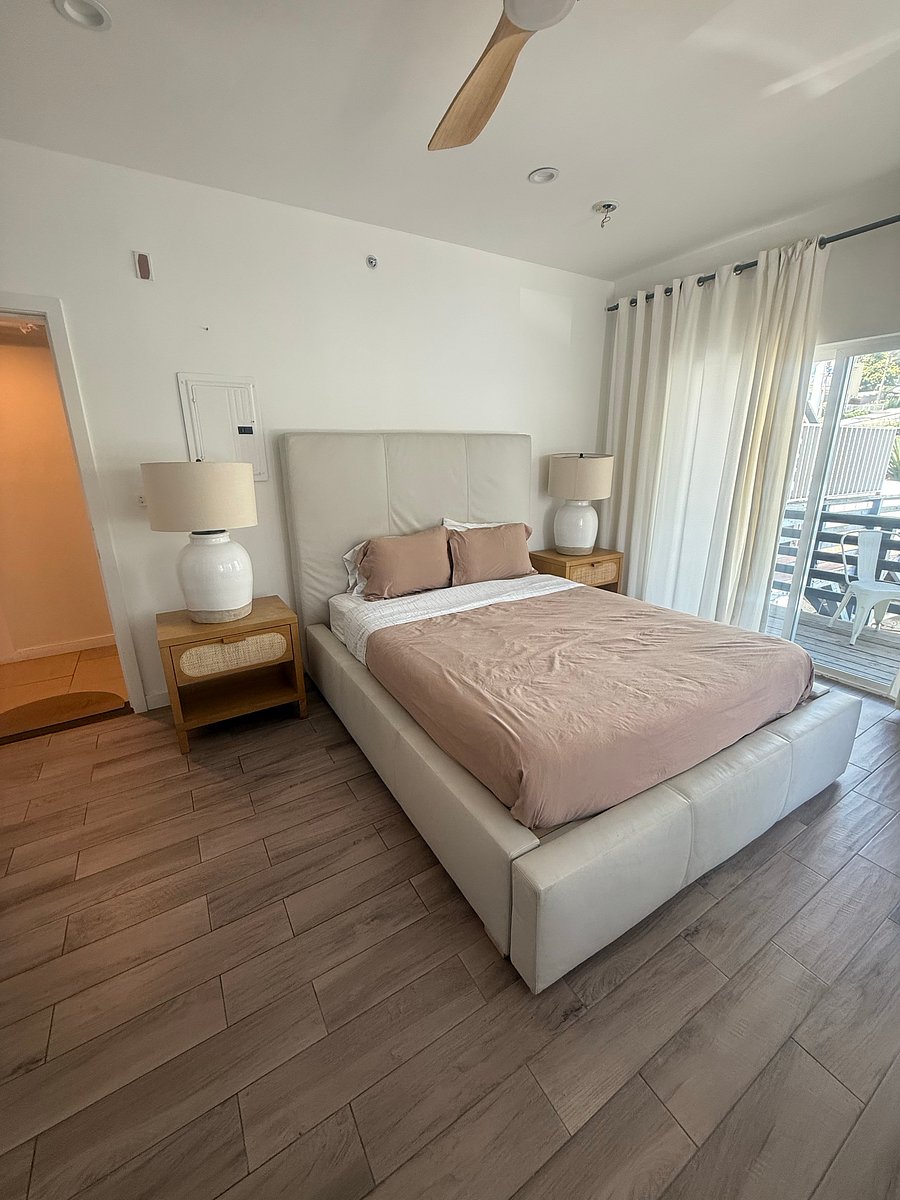 Furnished Finder property 1035707_1 photo 11