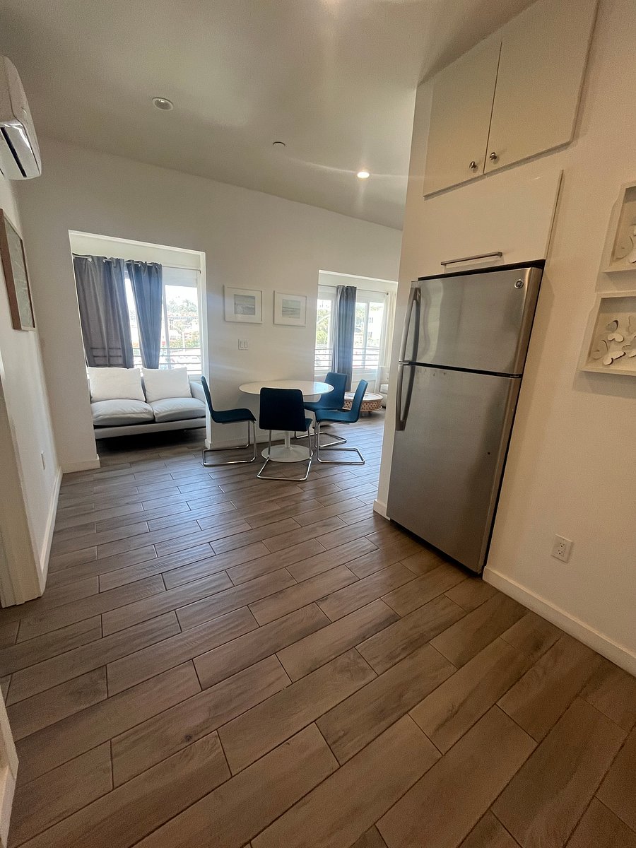 Furnished Finder property 1035707_1 photo 40