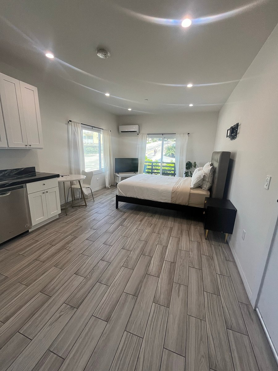 Furnished Finder property 1035707_1 photo 28