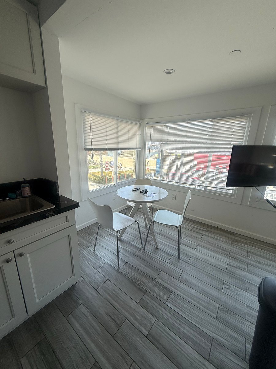 Furnished Finder property 1035707_1 photo 7