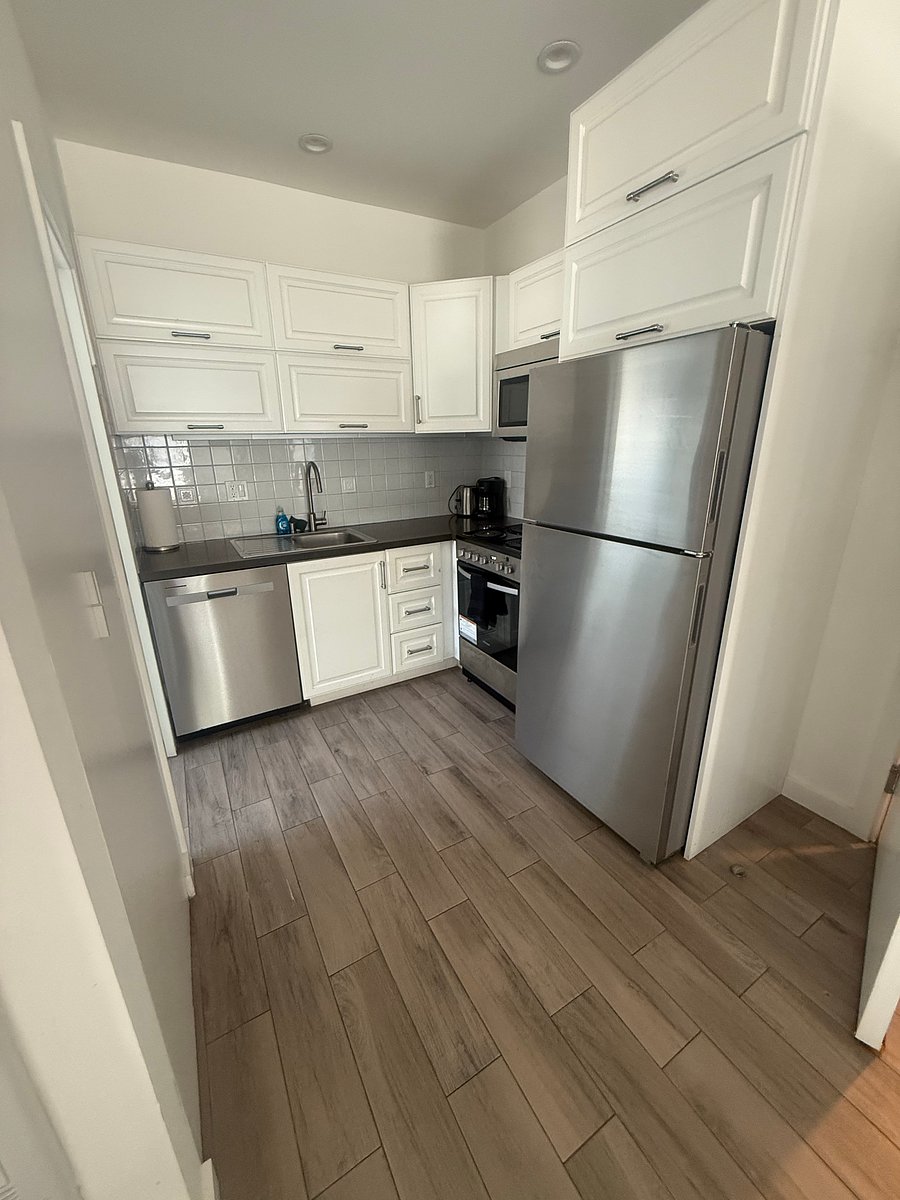 Furnished Finder property 1035707_1 photo 12