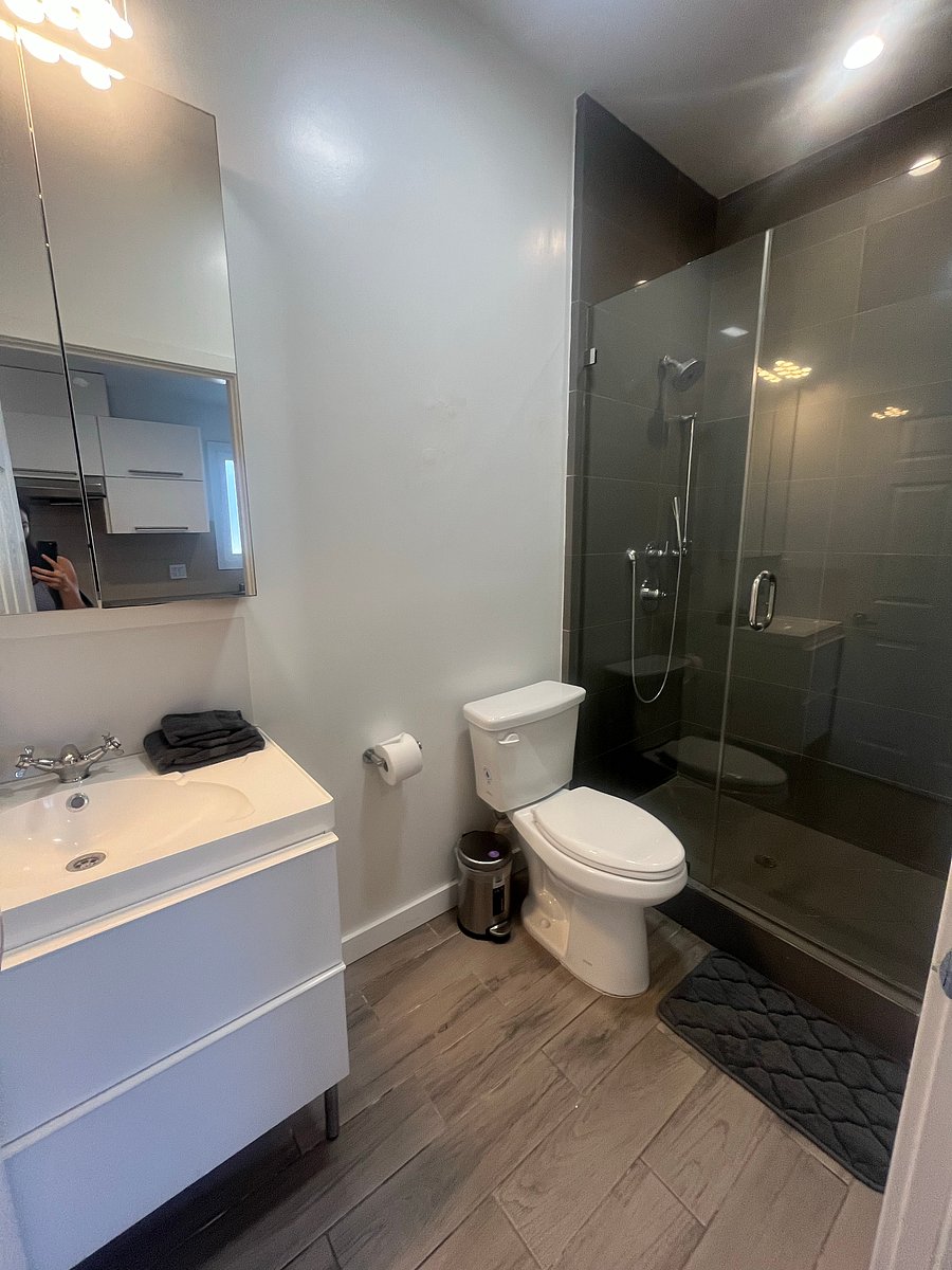 Furnished Finder property 1035707_1 photo 45