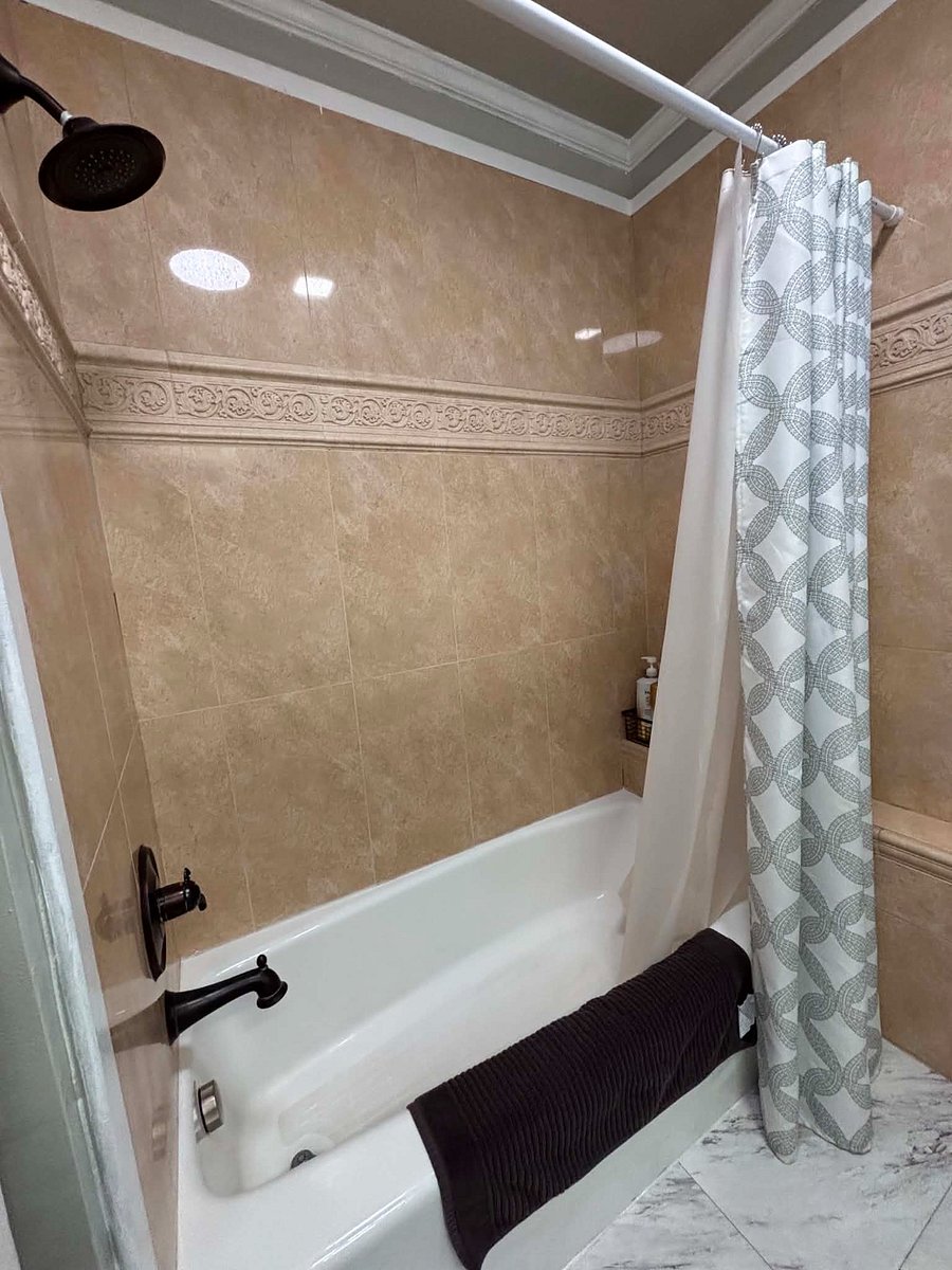 Furnished Finder property 1035709_1 photo 11
