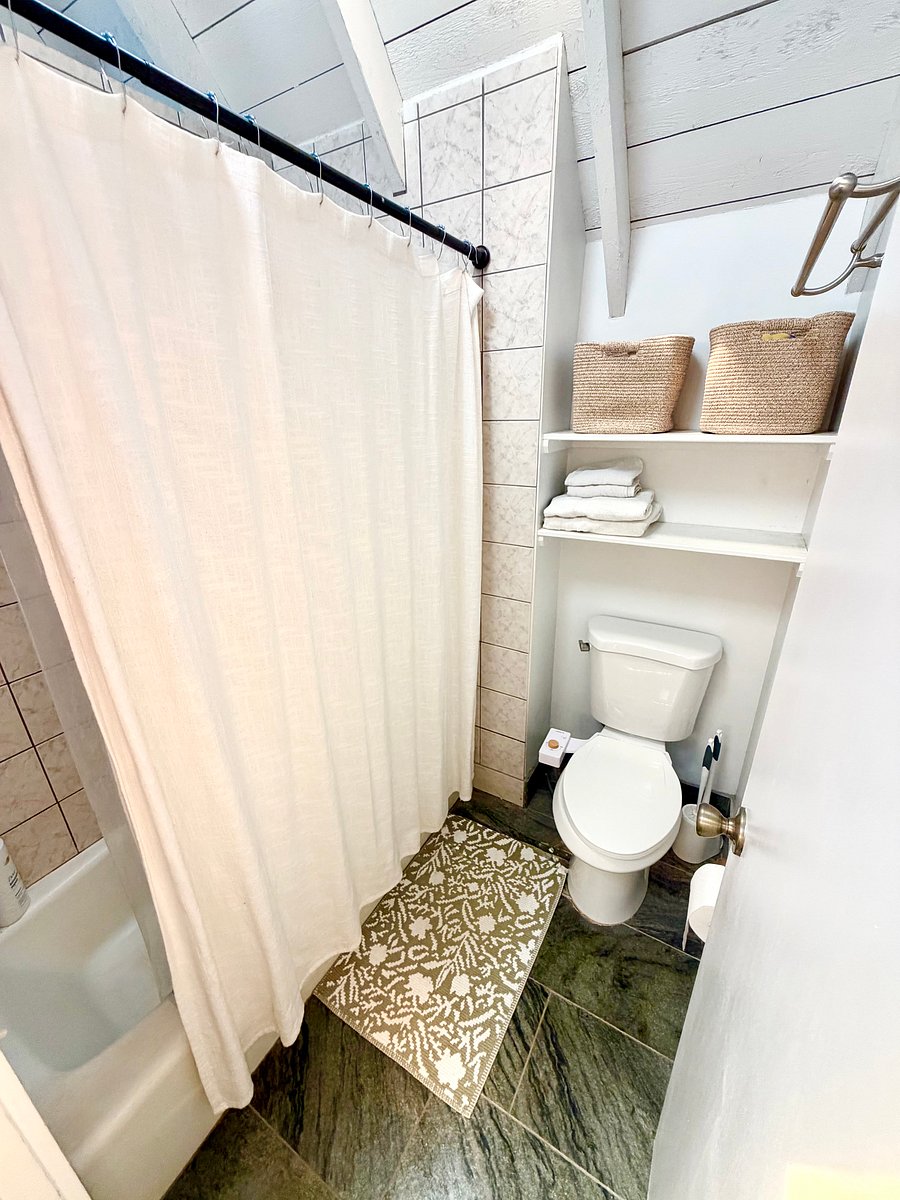 Furnished Finder property 1035710_1 photo 6