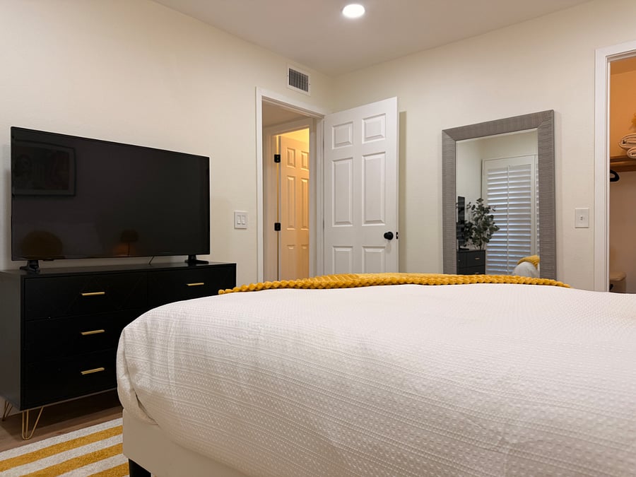 Furnished Finder property 1035714_1 photo 15