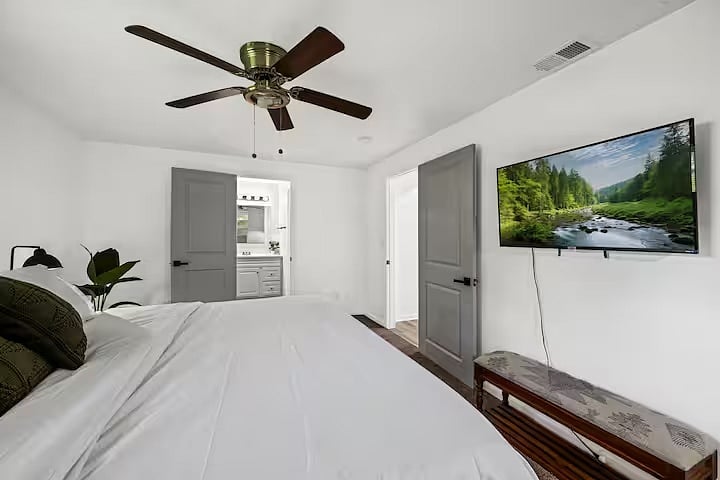 Furnished Finder property 1035727_1 photo 21