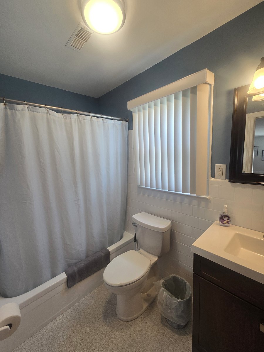 Furnished Finder property 1035728_1 photo 13