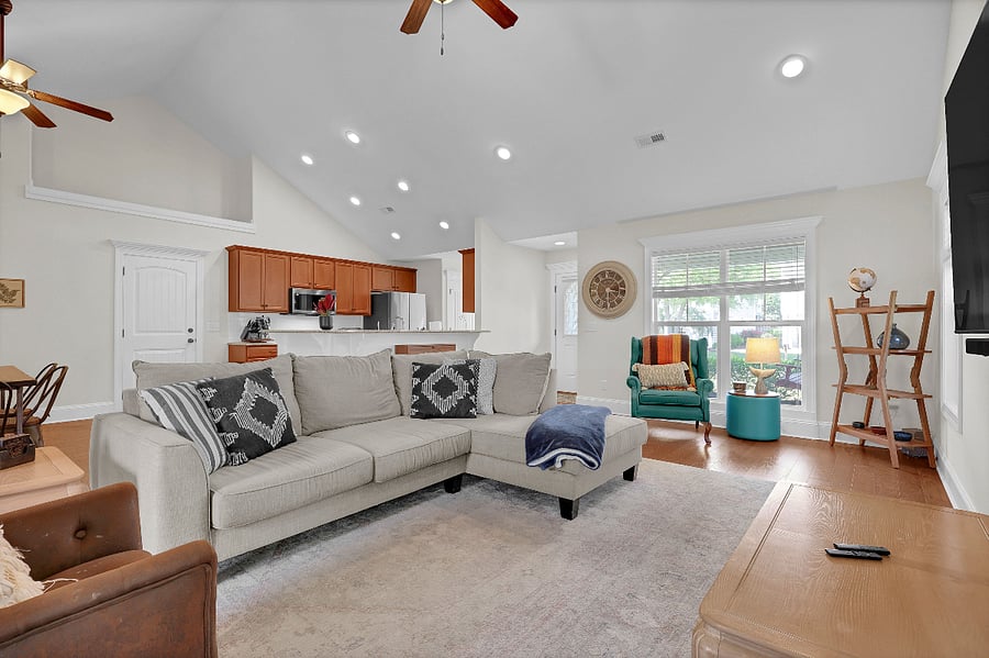Furnished Finder property 1035736_1 photo 17