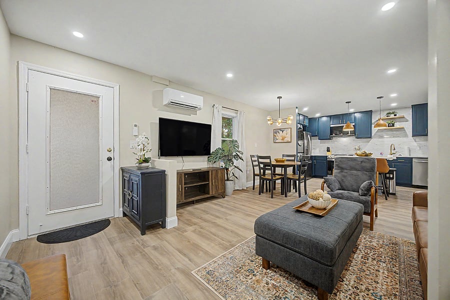Furnished Finder property 1035752_1 photo 9