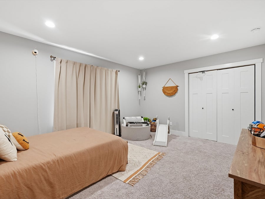 Furnished Finder property 1035756_1 photo 24
