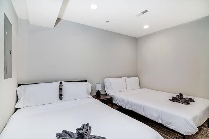 Furnished Finder property 1035763_1 photo 21