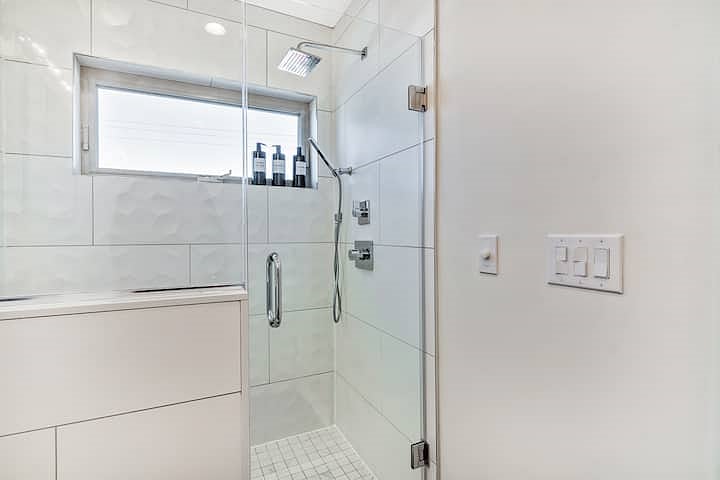 Furnished Finder property 1035763_1 photo 29