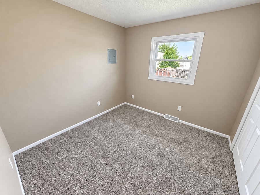 Third bedroom.