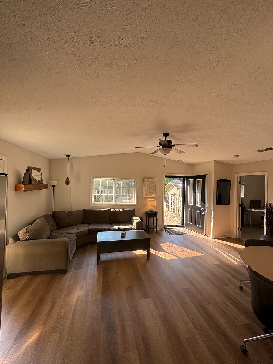 Furnished Finder property 1035787_1 photo 2