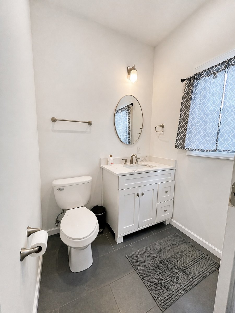 Furnished Finder property 1035791_1 photo 17