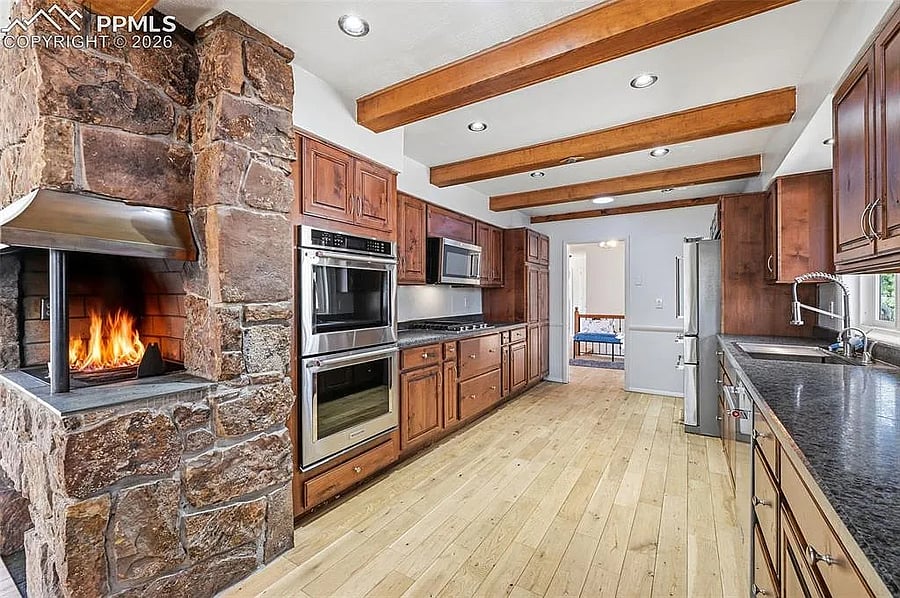 Furnished Finder property 1035792_1 photo 11
