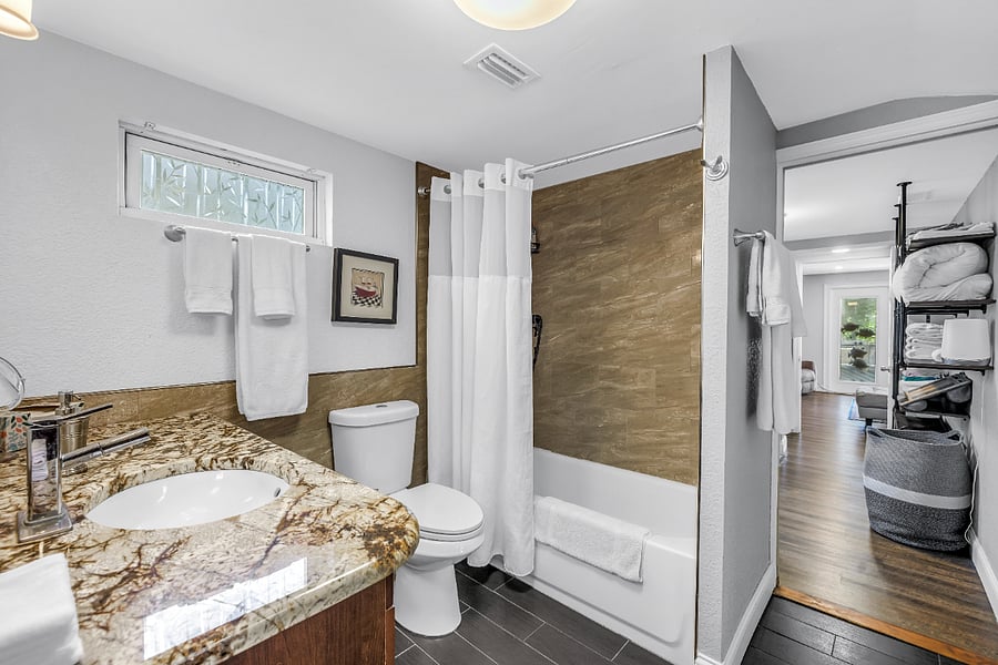 Furnished Finder property 1035805_1 photo 7