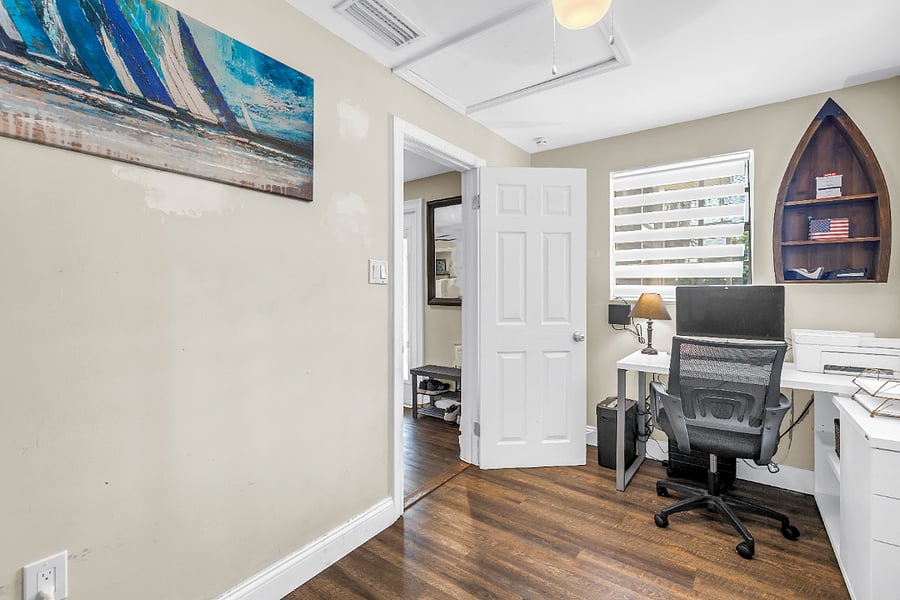 Furnished Finder property 1035805_1 photo 16