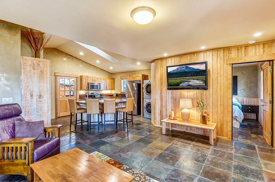 Furnished Finder property 1035807_1 photo 9
