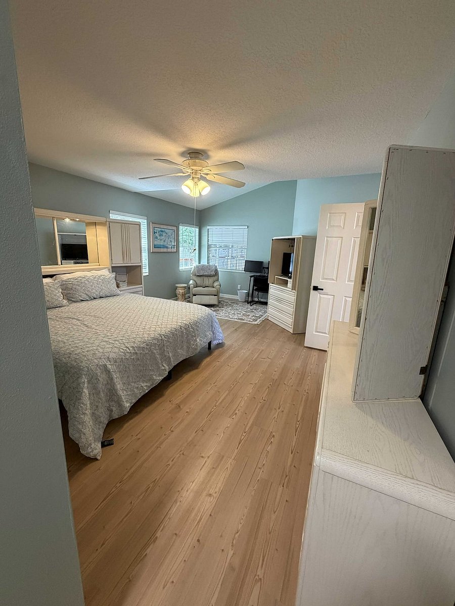Furnished Finder property 1035809_1 photo 9