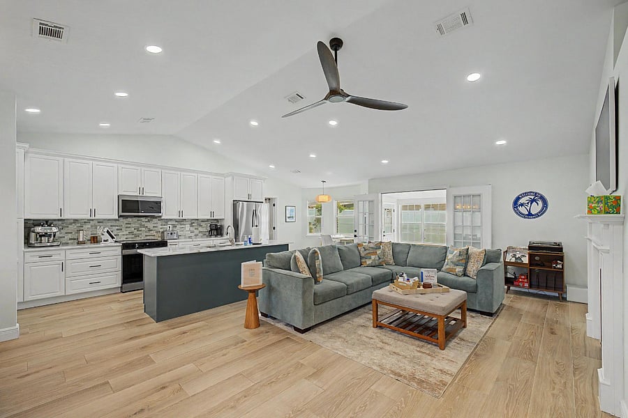 Furnished Finder property 1035824_1 photo 6