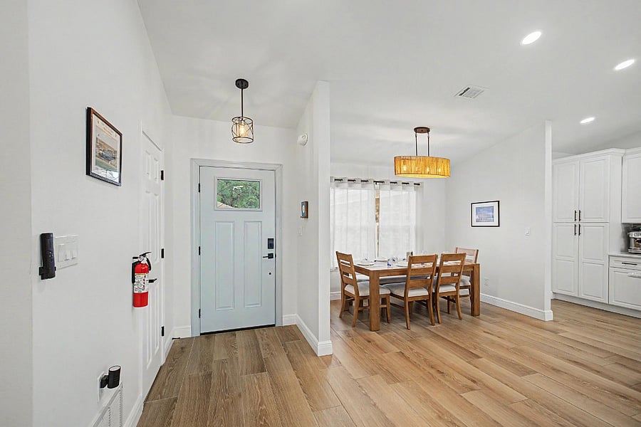 Furnished Finder property 1035824_1 photo 7