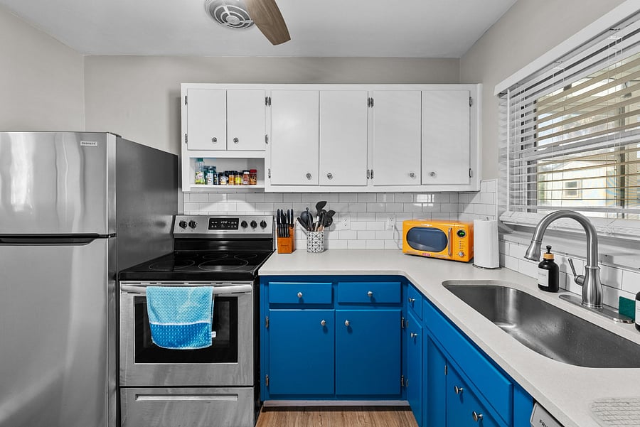 Furnished Finder property 1035828_1 photo 12