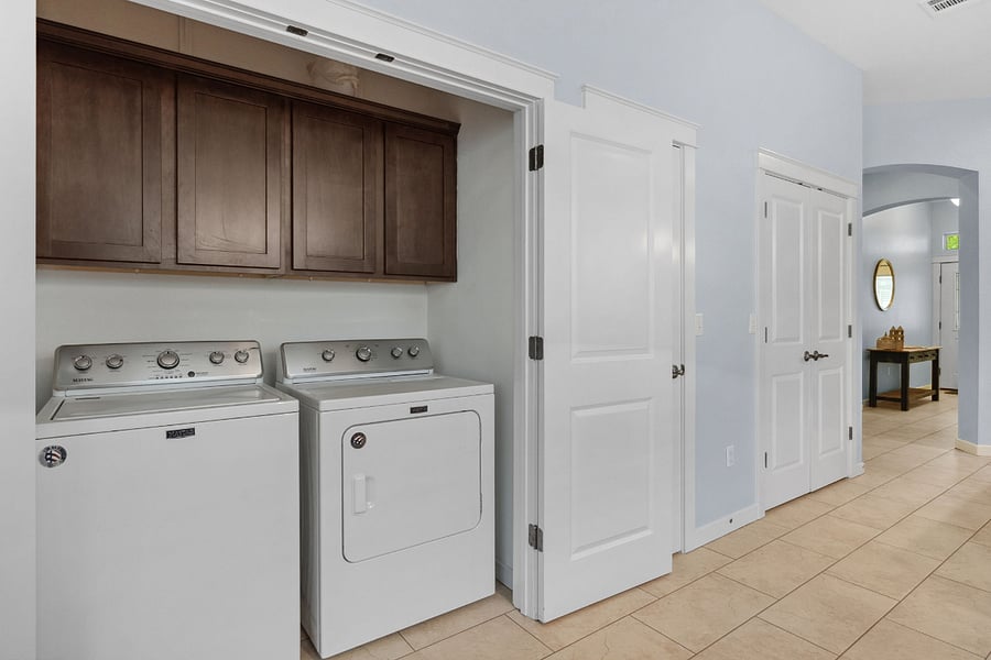 Furnished Finder property 1035829_1 photo 31