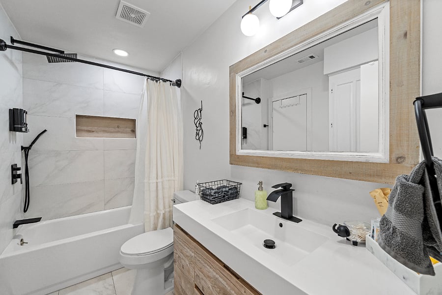 Furnished Finder property 1035846_1 photo 30