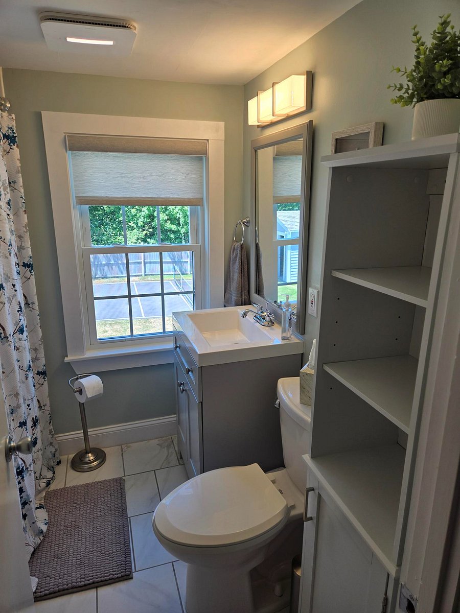 Full Bath 2 Second Floor