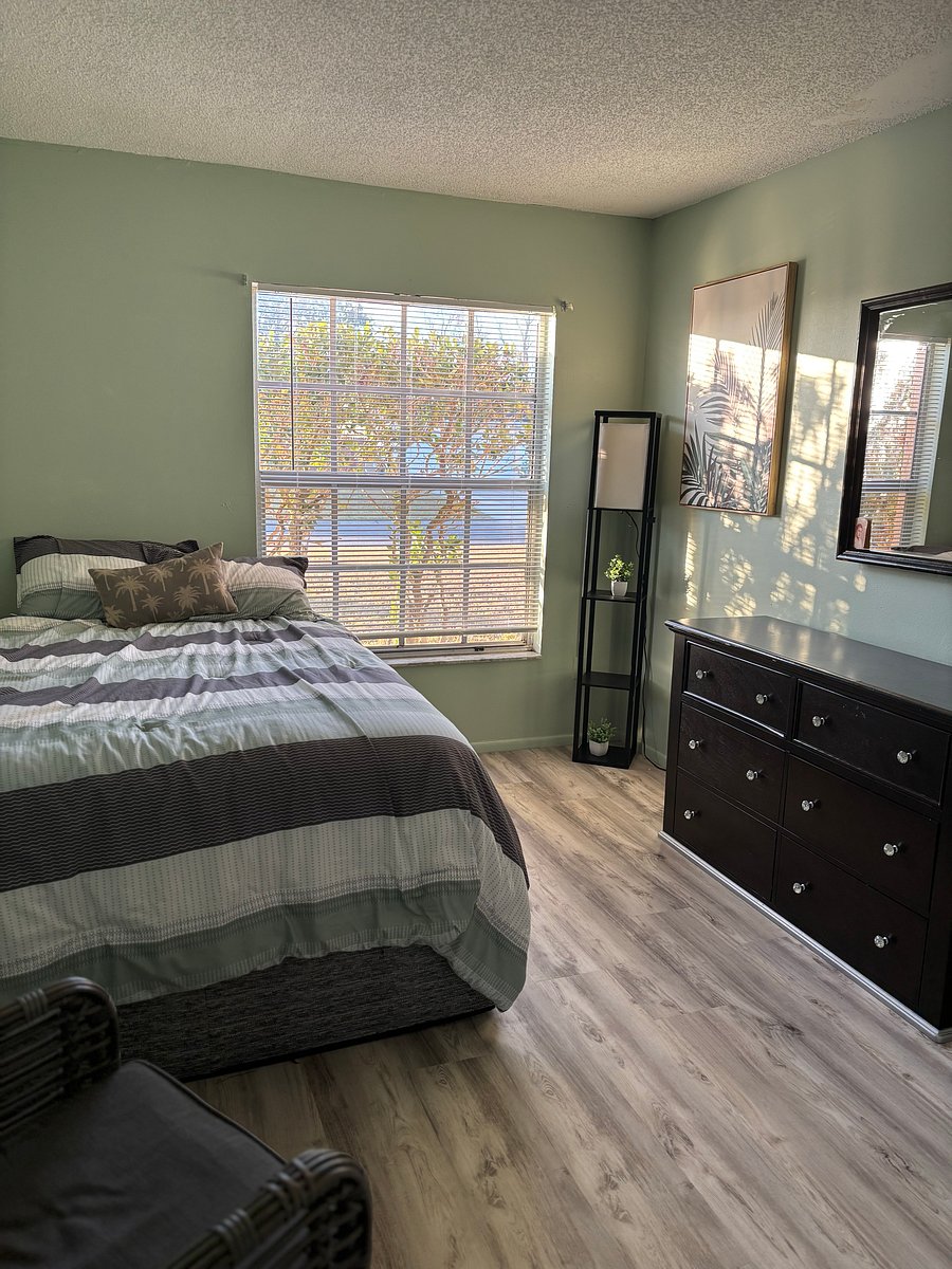 Furnished Finder property 1035853_1 photo 3