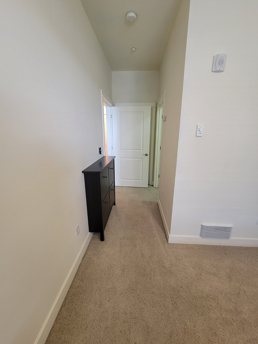 Furnished Finder property 1035865_1 photo 17